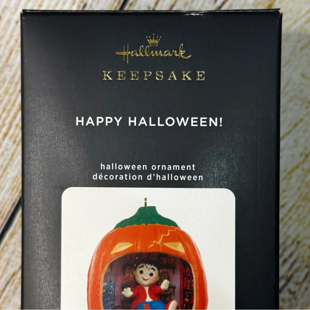 NWT Hallmark Keepsake 2020 Happy Halloween Frankenstein Pumpkin Ornament #8